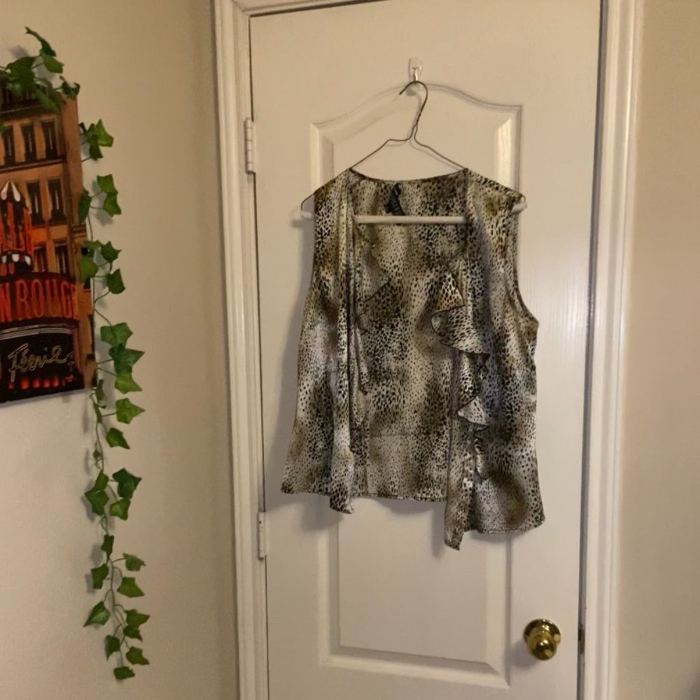 Cheetah Print Kasper Light Vest, Size Large